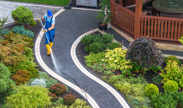 Best Deck Pressure Washing  in Versailles, KY
